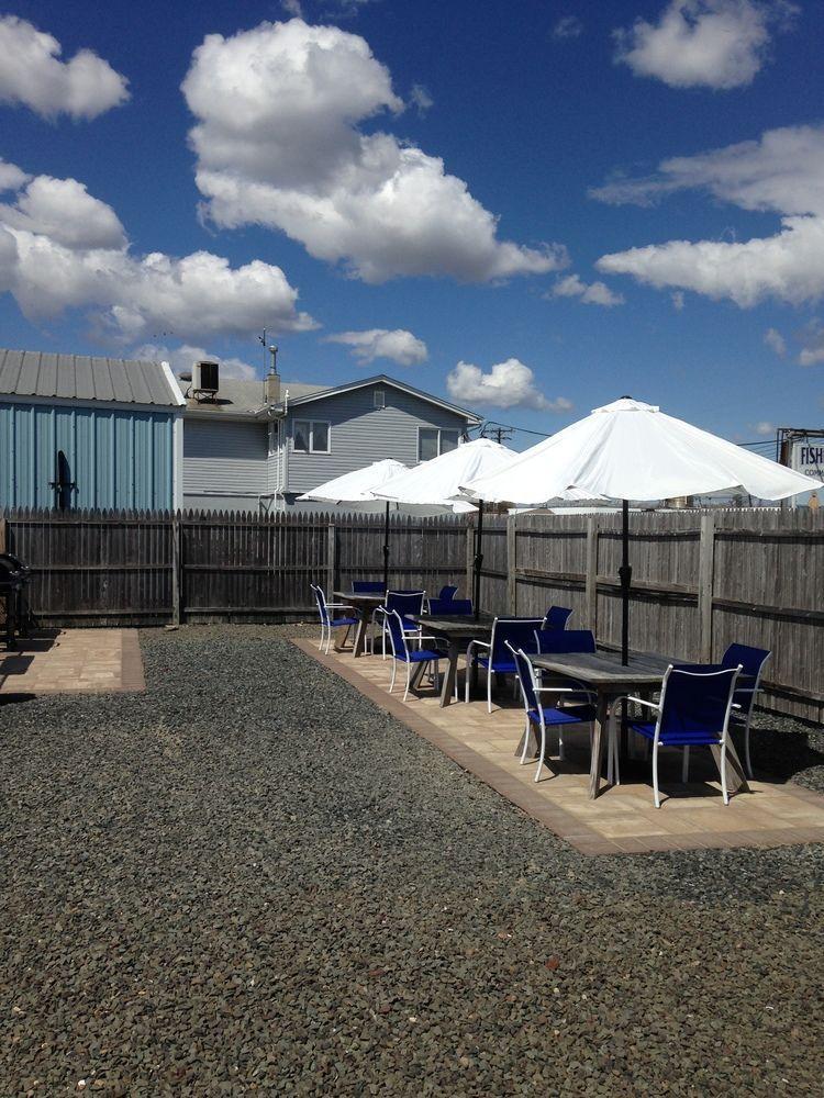 Shore Point Motel Пойнт Плезънт Бийч Екстериор снимка