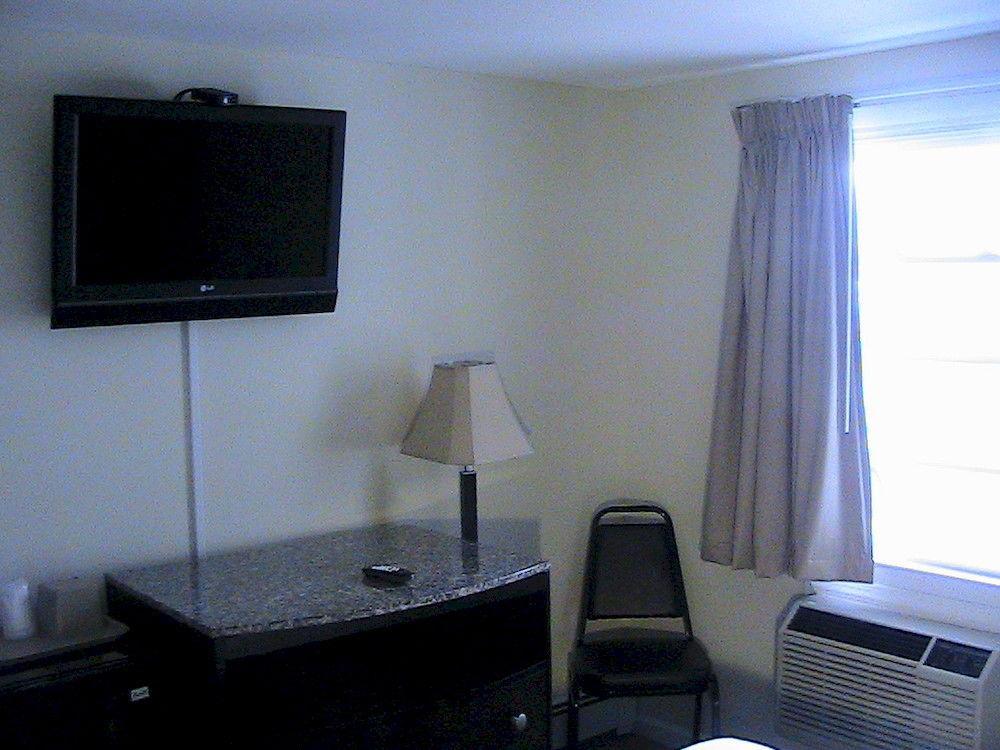 Shore Point Motel Пойнт Плезънт Бийч Екстериор снимка
